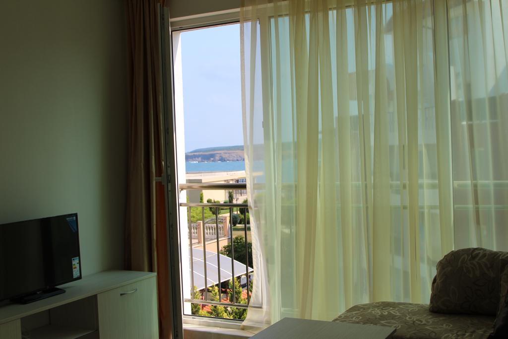 Sea Life Apartments Sinemorets Екстер'єр фото