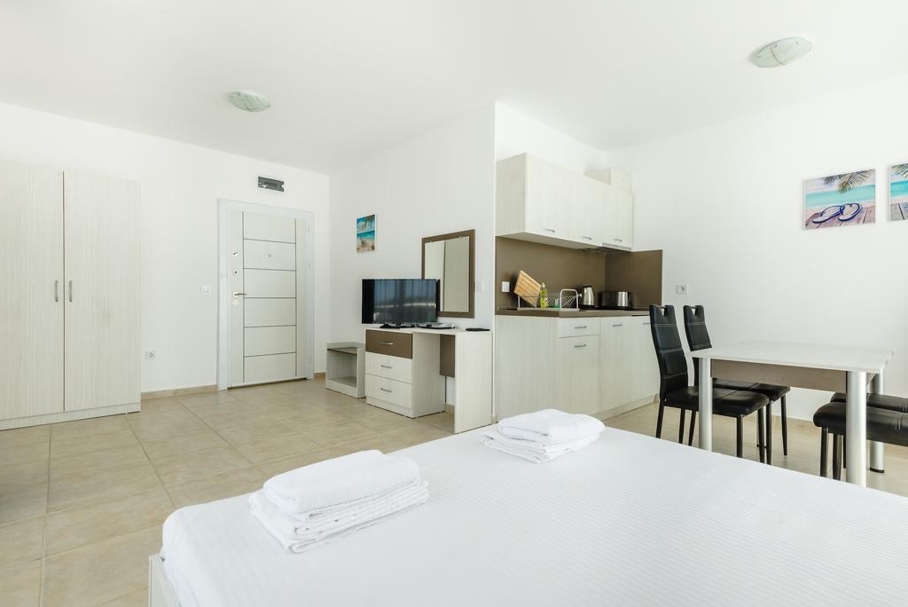 Sea Life Apartments Sinemorets Екстер'єр фото