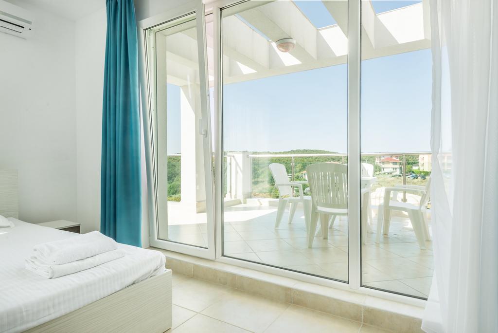 Sea Life Apartments Sinemorets Екстер'єр фото