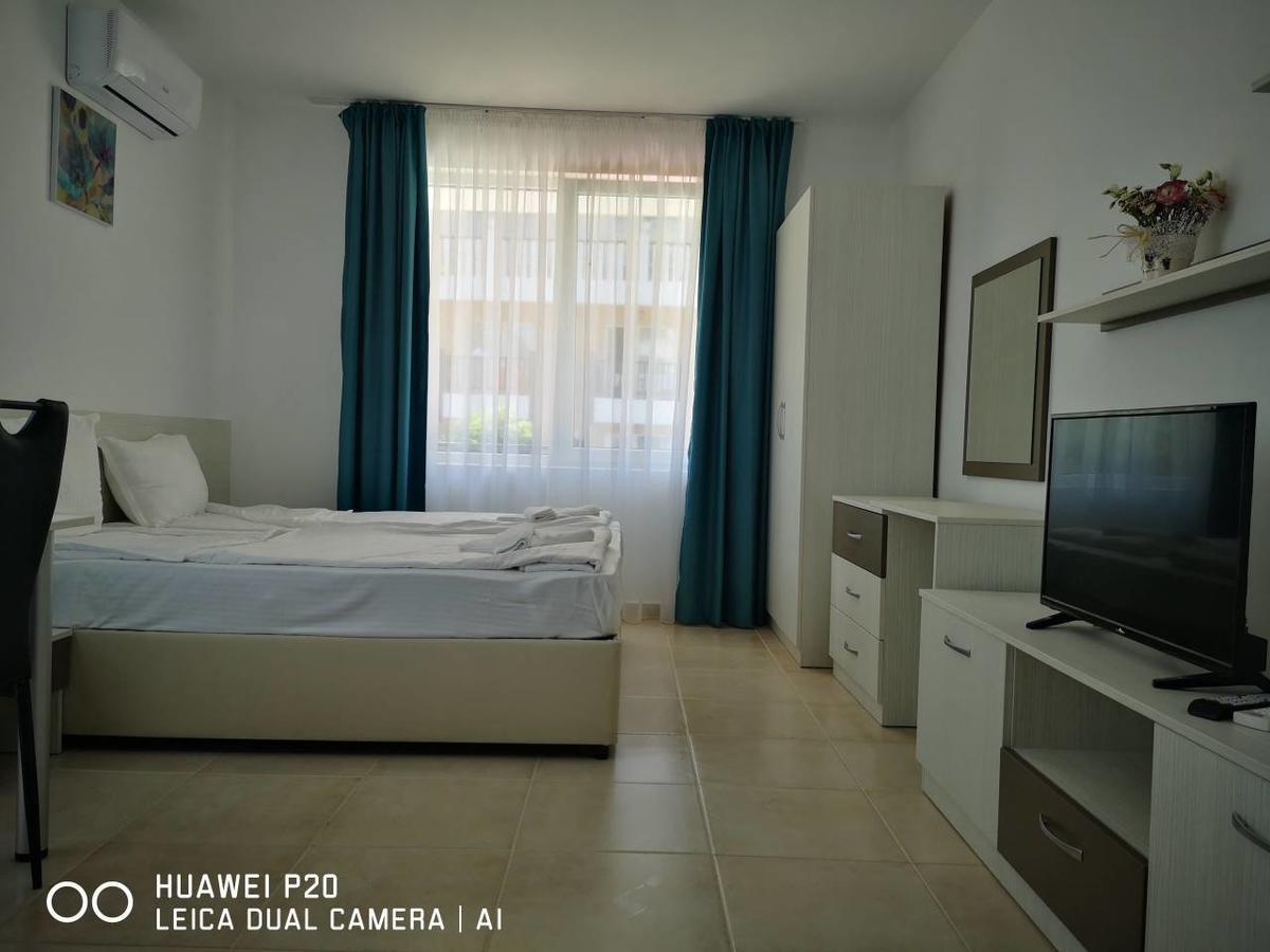 Sea Life Apartments Sinemorets Екстер'єр фото